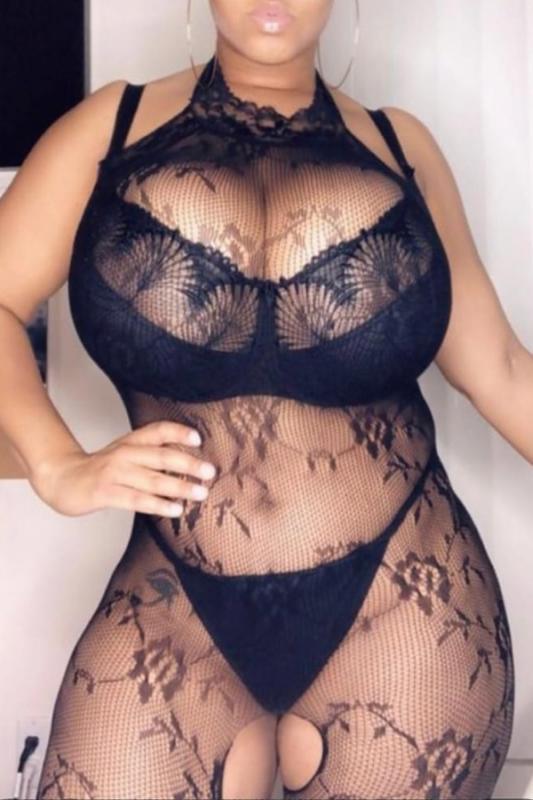 Tammara - Voluptuous 36G Super Busty British Black Escort